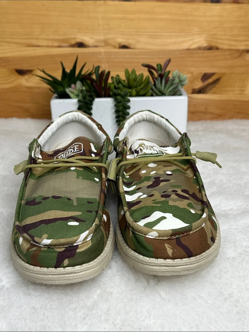 HEYDUDE Wally Multi Colored Camouflage slip-on loafers Size 10